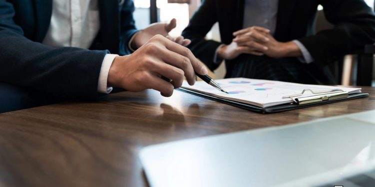 Future Holdings Raises $35M, Plans Merger with H100 Group