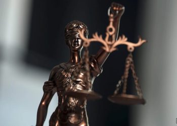 Buterin Backs Roman Storm, Says Privacy Is Not a Crime