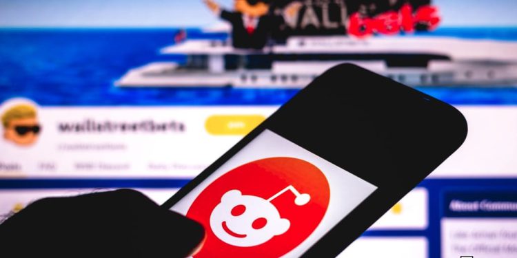 WallStreetBets Battles Reddit Over $10K Crypto Conference