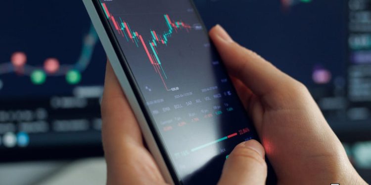 Chainlink Co-Founder Sees No Big Crashes in Market Drop