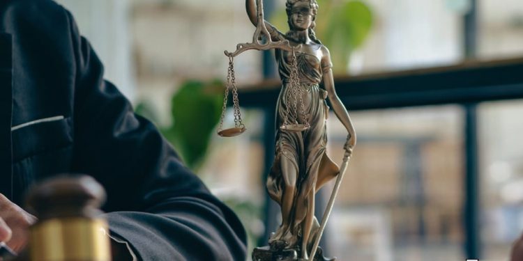 Court Allows Coinbase Insider Trading Case to Move Forward