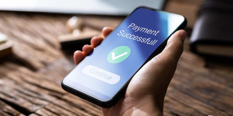 Deel and MoonPay Bring Stablecoin Paychecks to Europe